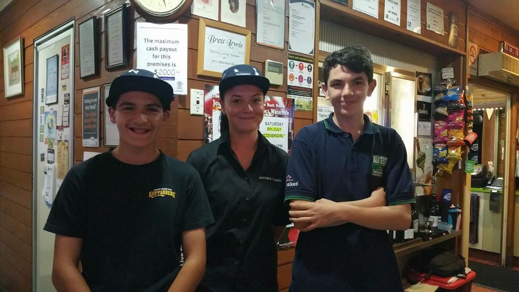 乔斯水潭酒店 尤姆迪 外观 照片
